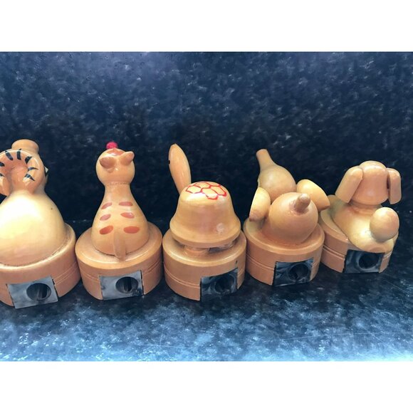 Set of 8 Vtg Wooden Pencil Sharpeners E552 Monkey Panda Bear Lion Ram Cat Turtle - Picture 9 of 10